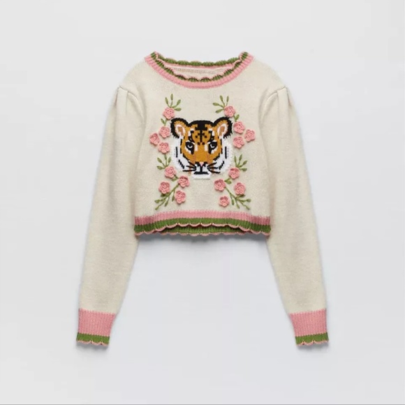 Sweaters - ANY CROP SWEATSHIRT